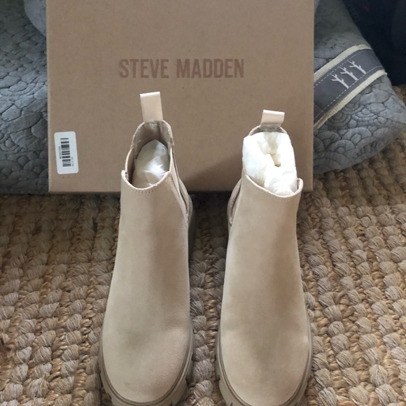 Steven Madden Chelsea Boots nwot - Picture 3 of 6
